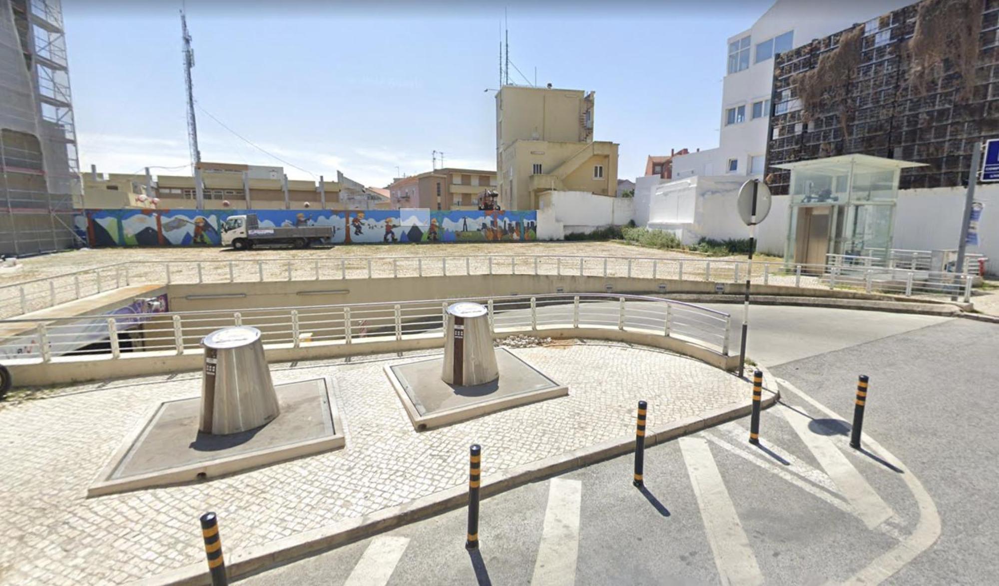 Afonso Galo Guest Apartments I Almada Esterno foto